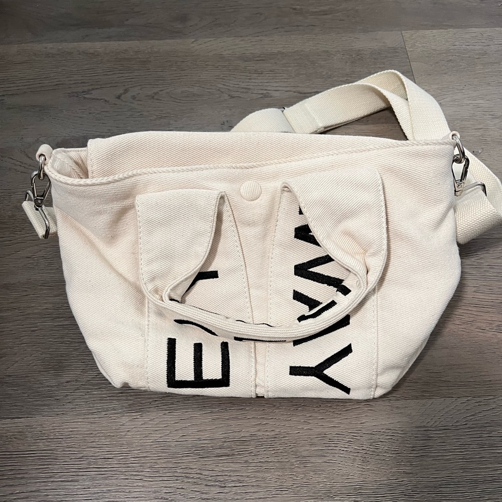 Zara. Cross body. Ivory